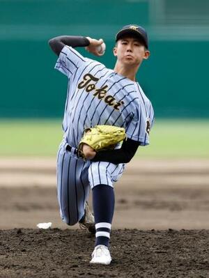 北海戦に先発した東海大熊本星翔・水野=甲子園