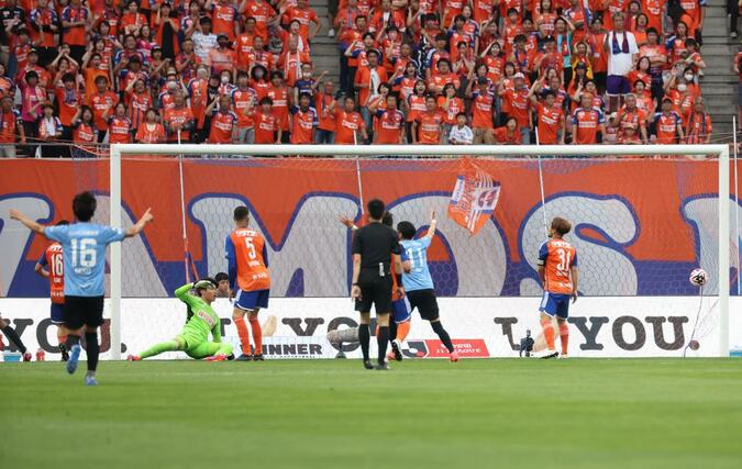 新潟-川崎 前半 先制点を許し0-1=ビッグスワン