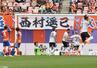 後半、0-3とされ怒りをあらわにするGK小島亨介=デンカビッグスワン