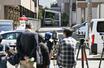 クマがとどまる仙台市青葉区の住宅街＝１９日午後