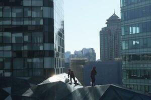 北京市内の高層マンション=10月(共同)