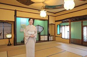 国登録有形文化財の大橋屋本館。１階のカフェ開店を目指しＣＦで資金を募る＝新潟市中央区