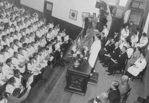 大日本国防婦人会関東本部の発会式＝１９３３年１１月、青山会館（日本電報通信社撮影）