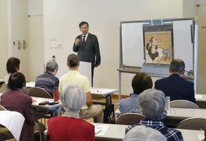 良寛と布袋の共通点を学んだしばた良寛講座=新発田市中央町5