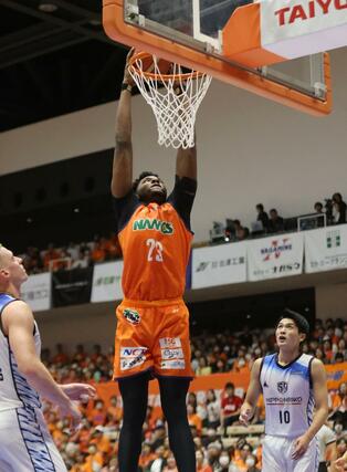 新潟-品川 第4クオーター、ムトンボが決めて113-59=アオーレ長岡