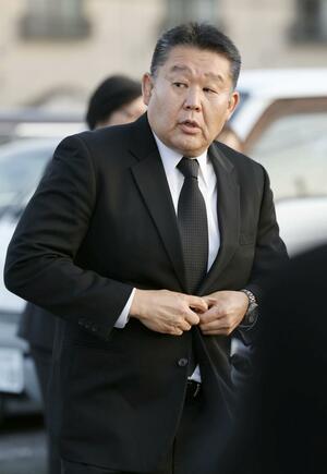 大相撲の元横綱曙の葬儀に訪れた花田虎上さん=4月14日午後、東京都内
