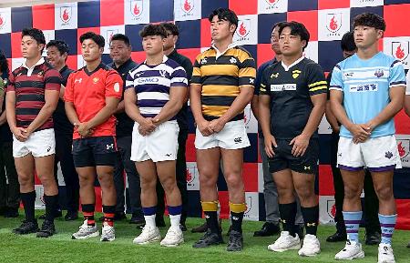 明大など胸スポンサー披露 関東大学ラグビー | 新潟日報