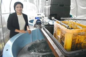 長岡技術科学大で生まれた微生物を活用した浄化技術の海外展開を目指すヌル・アデリンさん=長岡市上富岡町
