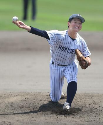 北越－長岡大手　北越の先発松尾海璃＝長岡市悠久山