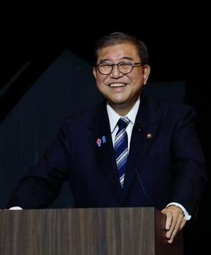 新興企業の支援イベントに出席した石破首相=17日午後、大阪市此花区の夢洲