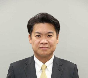 鷲尾英一郎氏