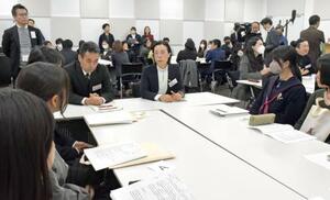 　昨年１２月に司法教育支援協会が九州で初開催したセミナー＝福岡市