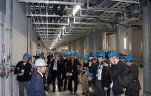 　報道陣に公開されたＴＳＭＣ熊本第１工場の水処理施設＝１２日、熊本県菊陽町