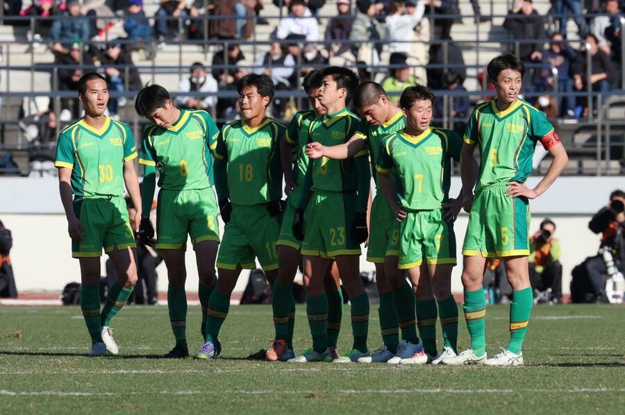 全国高校サッカー］帝京長岡、準々決勝で涙…尚志（福島）に0―1 5大会