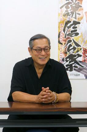 上杉謙信役への意気込みを語る松平健さん＝東京都新宿区