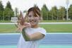 ポーズを取る陸上女子100メートル障害の中島ひとみ=8月23日、大津市皇子山陸上競技場