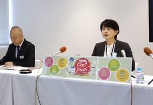 会見で米坂線復旧の現状などについて話すJR東日本新潟支社の白山弘子支社長=1月22日、新潟市中央区