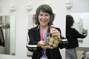 「ニムエンダジュ」のタニア・アナヤ監督