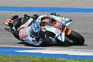 　小椋藍＝１日（ＡＰ＝共同）