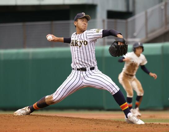 福井工大福井－帝京長岡　２失点完投した帝京長岡の茨木佑太＝６月３日、富山市民球場