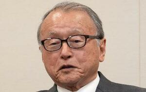 インタビューに答える元衆院議員の中川正春さん