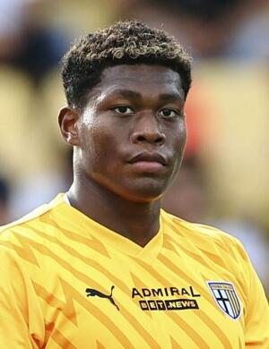 　鈴木彩艶（ゲッティ＝共同）