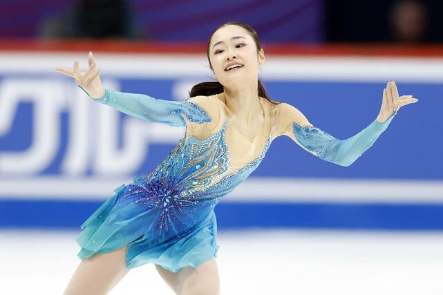 女子フリー　演技する島田麻央＝タリン（共同）