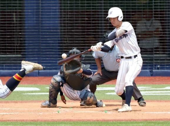 帝京長岡-新潟産大付 5回新潟産大付、川口陽大の適時打で4-0と突き放す