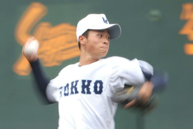 六日町－開志学園　六日町の先発・岡﨑來＝三条パール金属スタジアム