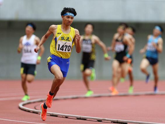陸上男子800メートル 佐渡の和田信之介ヤシン