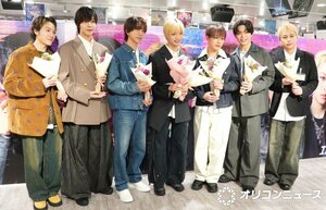 IMP.2nd アルバム発売 サプライズ訪問に登場したIMP.(左から)椿泰我、松井奏、鈴木大河、佐藤新、基俊介、影山拓也、横原悠毅 (C)ORICON NewS inc.