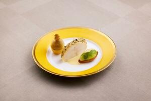 ノーベル賞晩さん会のメイン料理((C)Nobel Prize Outreach.Photo:Dan Lepp、共同)