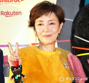 カレーパンマンカラーの衣装で登場した戸田恵子 (C)ORICON NewS inc.