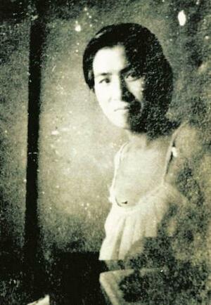 　１９２０年代前半、福岡市で撮影された伊藤野枝（矢野寛治氏提供）