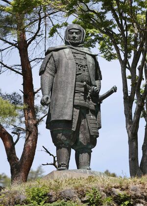 上杉謙信公像