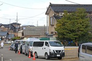 死体遺棄事件の現場付近=12月22日、聖籠町次第浜