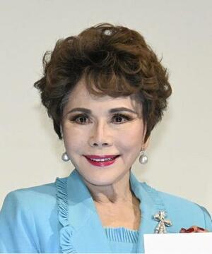 　デヴィ・スカルノ氏