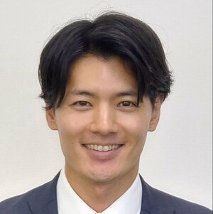 栗山大河氏（栗山米菓提供）