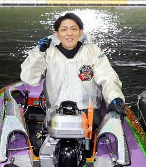 第40回グランプリで8年ぶり2度目の優勝を果たした桐生順平=ボートレース住之江