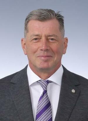 J1神戸の新監督に決まったミヒャエル・スキッベ氏