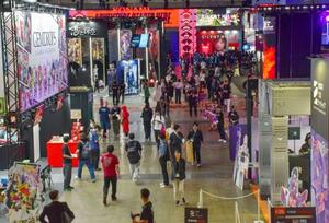 開幕した「東京ゲームショウ2025」の会場=25日午前、千葉市の幕張メッセ