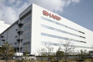 三重県亀山市のシャープ亀山工場=2019年2月