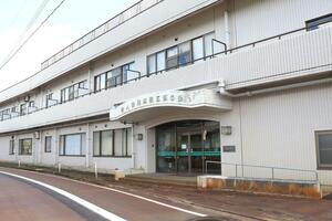 
廃止が検討されている五頭の里＝阿賀野市岡山町
