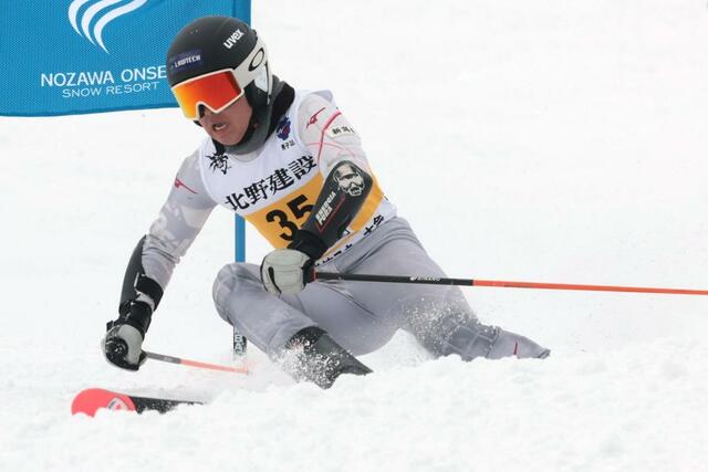 男子大回転　貝瀬ライアン（塩沢）の２本目＝長野県野沢温泉村