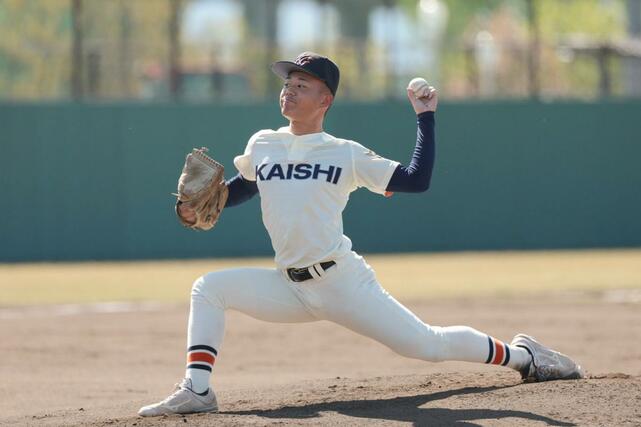 加茂－開志学園　開志学園の先発馬場恵悟＝みどりと森の運動公園野球場
