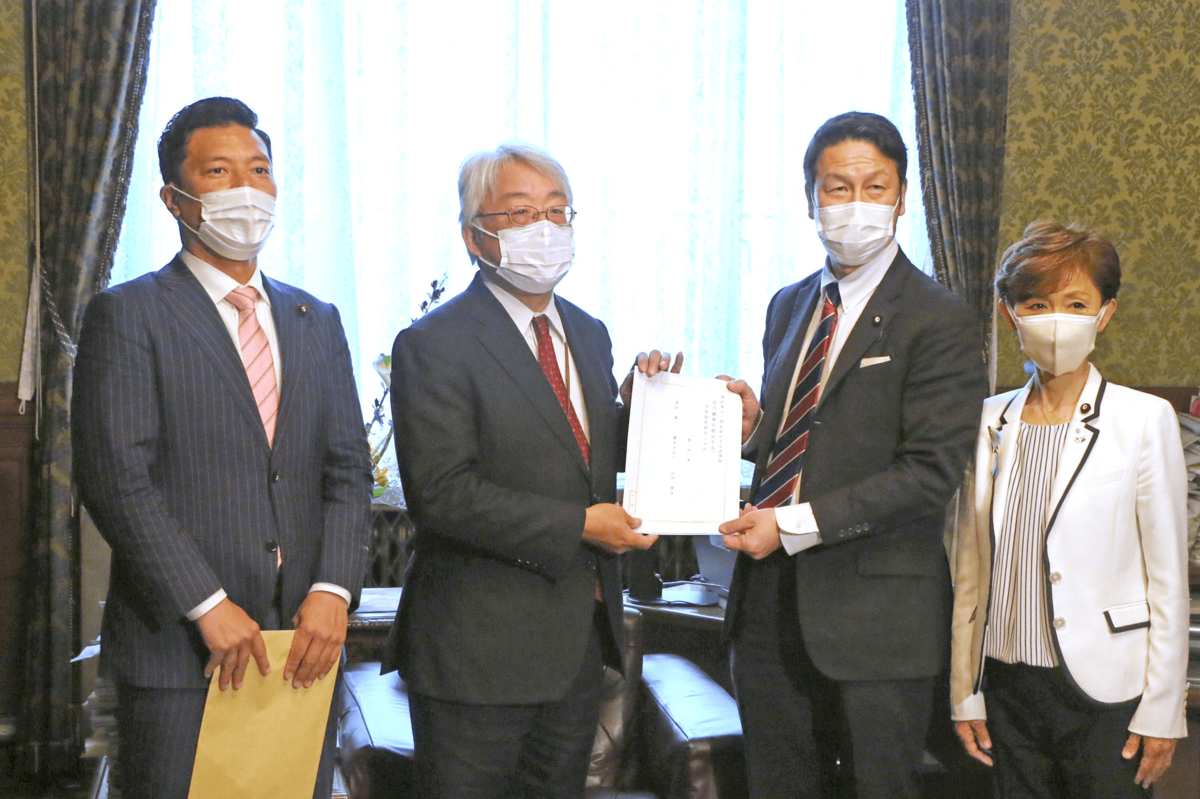 ネットの中傷対策 米山隆一氏ら刑法改正案に対案 新潟日報デジタルプラス