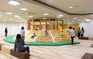 プレオープンした子どもの遊び場「キッズマジック」=柏崎市東本町1