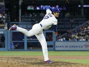 　ジャイアンツ戦に先発登板し、７回４安打無失点の快投で３勝目を挙げたドジャース・大谷＝ロサンゼルス（共同）