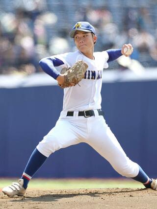 帝京長岡－新発田南　新発田南の先発・小林佑＝エコスタ