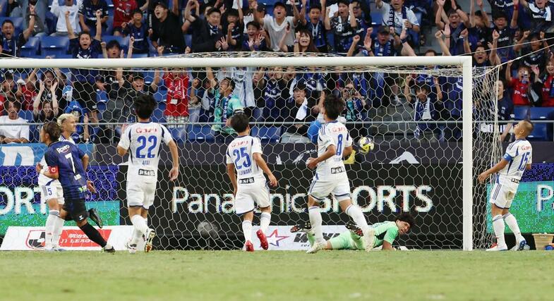 前半、同点ゴールを決められ１－１＝パナソニックスタジアム吹田